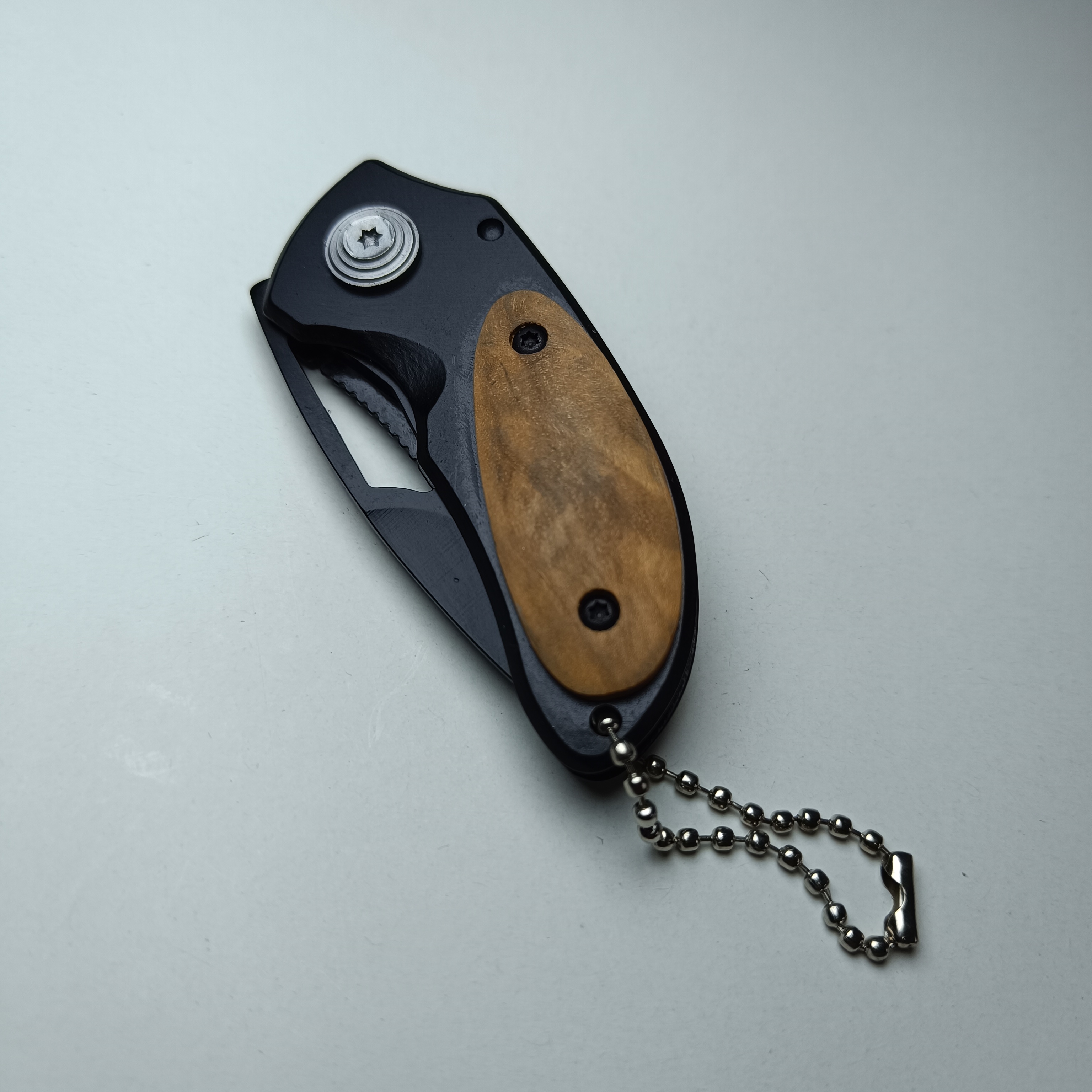 چاقوی جیبی نیم‌تنه Boker Plus (مدل Keychain)