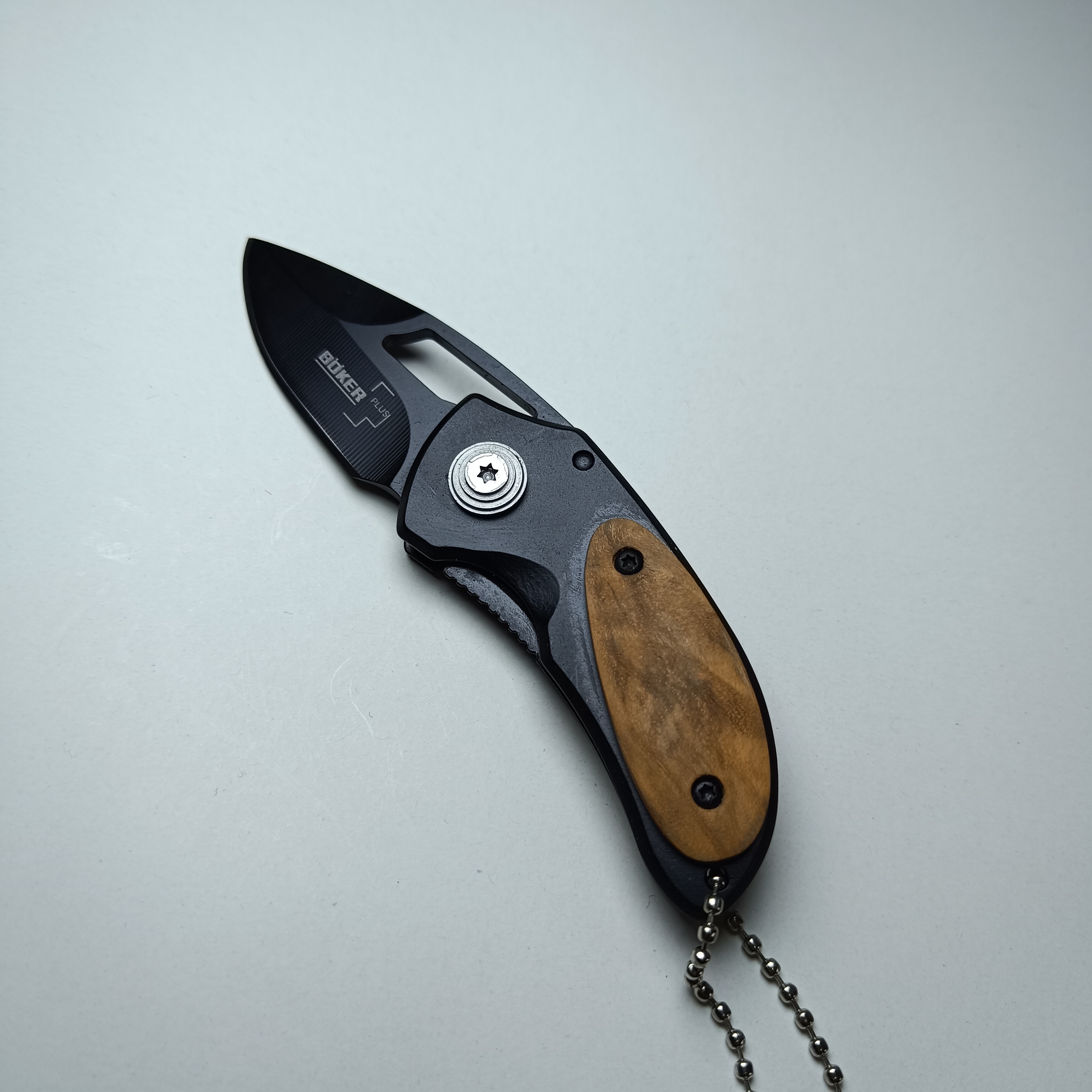 چاقوی جیبی نیم‌تنه Boker Plus (مدل Keychain)